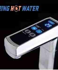 Push-button-chilled-boiling-water-tap